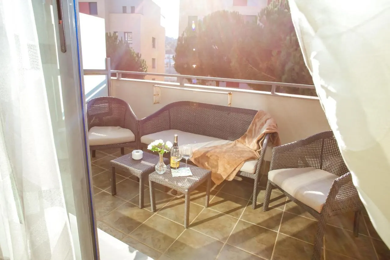 Al34 - Apartamento A 400 Metros De La Playa Fenals Apartment Lloret de Mar 0*,  Spain