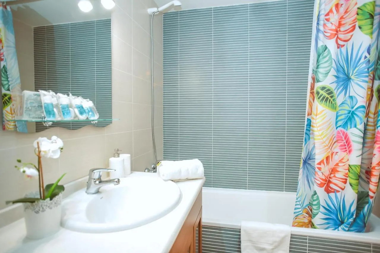 Al34 - Apartamento A 400 Metros De La Playa Fenals Apartment Lloret de Mar